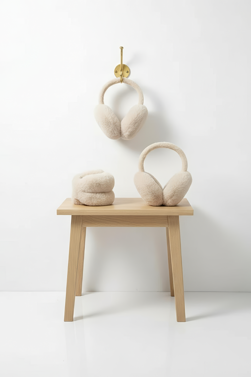 MÛREA – Sculpted Ear Warmer