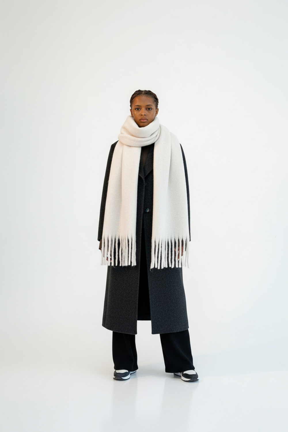 VELŸN – Oversized Wrapped Scarf